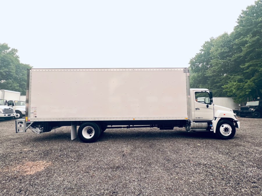 2017 HINO 268A 26 FEET DRY BOX + CUMMINS + LIFT GATE + NO CDL, available for sale in South Amboy, New Jersey | NJ Truck Spot. South Amboy, New Jersey 2017 HINO 268A 26 FEET DRY BOX + CUMMINS + LIFT GATE + NO CDL, available for sale in South Amboy, New Jersey | NJ Truck Spot. South Amboy, New Jersey