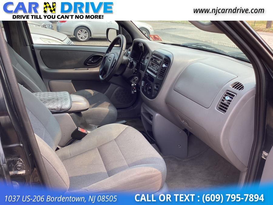 2001 Ford Escape XLT 4WD, available for sale in Burlington, New Jersey | Car N Drive. Burlington, New Jersey 2001 Ford Escape XLT 4WD, available for sale in Burlington, New Jersey | Car N Drive. Burlington, New Jersey