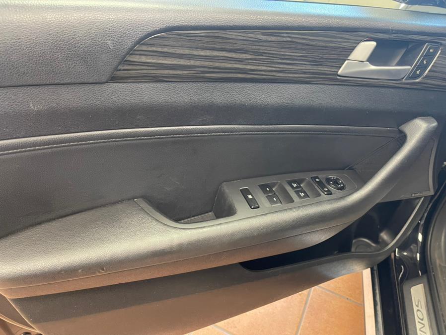 2015 Hyundai Sonata 4dr Sdn 2.0T Limited, available for sale in Suffern, New York | Rockland Motor Sport. Suffern, New York 2015 Hyundai Sonata 4dr Sdn 2.0T Limited, available for sale in Suffern, New York | Rockland Motor Sport. Suffern, New York