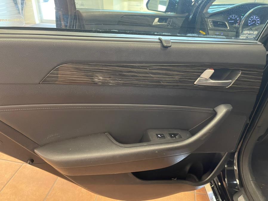 2015 Hyundai Sonata 4dr Sdn 2.0T Limited, available for sale in Suffern, New York | Rockland Motor Sport. Suffern, New York 2015 Hyundai Sonata 4dr Sdn 2.0T Limited, available for sale in Suffern, New York | Rockland Motor Sport. Suffern, New York