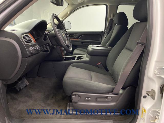 2012 Chevrolet Tahoe LS, available for sale in Naugatuck, Connecticut | J&M Automotive Sls&Svc LLC. Naugatuck, Connecticut 2012 Chevrolet Tahoe LS, available for sale in Naugatuck, Connecticut | J&M Automotive Sls&Svc LLC. Naugatuck, Connecticut