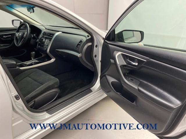 2015 Nissan Altima 2.5 S, available for sale in Naugatuck, Connecticut | J&M Automotive Sls&Svc LLC. Naugatuck, Connecticut 2015 Nissan Altima 2.5 S, available for sale in Naugatuck, Connecticut | J&M Automotive Sls&Svc LLC. Naugatuck, Connecticut