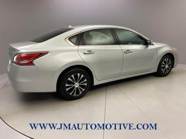2015 Nissan Altima 2.5 S, available for sale in Naugatuck, Connecticut | J&M Automotive Sls&Svc LLC. Naugatuck, Connecticut 2015 Nissan Altima 2.5 S, available for sale in Naugatuck, Connecticut | J&M Automotive Sls&Svc LLC. Naugatuck, Connecticut