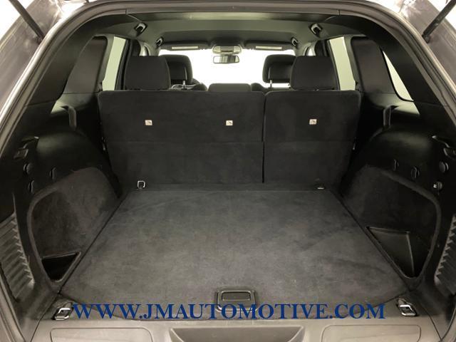 2014 Jeep Grand Cherokee Laredo, available for sale in Naugatuck, Connecticut | J&M Automotive Sls&Svc LLC. Naugatuck, Connecticut 2014 Jeep Grand Cherokee Laredo, available for sale in Naugatuck, Connecticut | J&M Automotive Sls&Svc LLC. Naugatuck, Connecticut