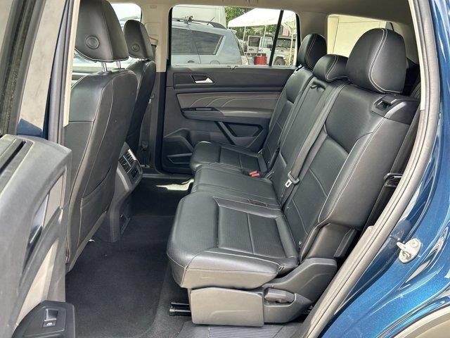 2021 Volkswagen Atlas 3.6L V6 SE w/Technology, available for sale in Great Neck, New York | Camy Cars. Great Neck, New York 2021 Volkswagen Atlas 3.6L V6 SE w/Technology, available for sale in Great Neck, New York | Camy Cars. Great Neck, New York