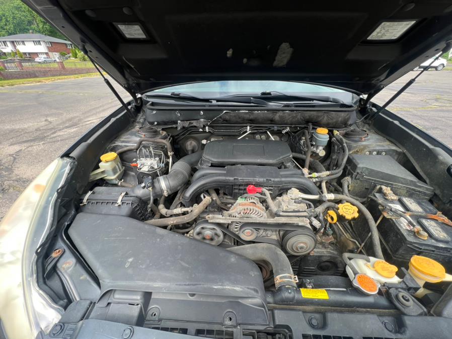 2011 Subaru Outback 4dr Wgn H4 Auto 2.5i Prem AWP, available for sale in Waterbury, Connecticut | Platinum Auto Care. Waterbury, Connecticut 2011 Subaru Outback 4dr Wgn H4 Auto 2.5i Prem AWP, available for sale in Waterbury, Connecticut | Platinum Auto Care. Waterbury, Connecticut