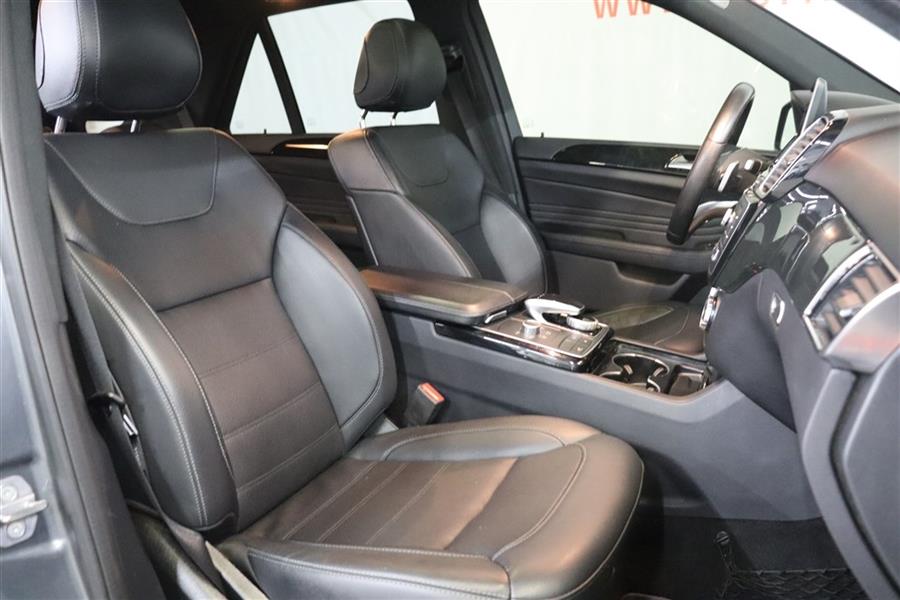 2018 Mercedes-benz Gle 350 4MATIC, available for sale in Paterson, New Jersey | Fast Track Motors. Paterson, New Jersey 2018 Mercedes-benz Gle 350 4MATIC, available for sale in Paterson, New Jersey | Fast Track Motors. Paterson, New Jersey