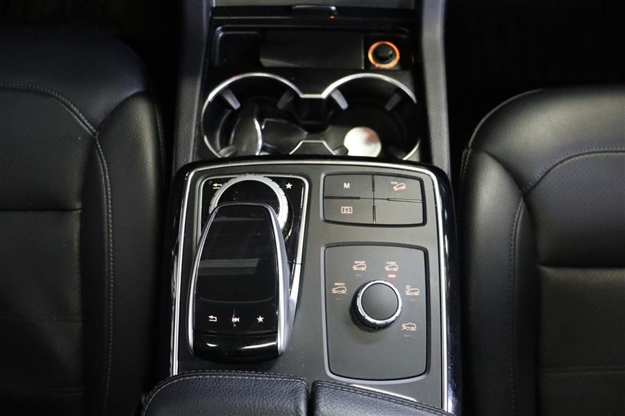 2018 Mercedes-benz Gle 350 4MATIC, available for sale in Paterson, New Jersey | Fast Track Motors. Paterson, New Jersey 2018 Mercedes-benz Gle 350 4MATIC, available for sale in Paterson, New Jersey | Fast Track Motors. Paterson, New Jersey