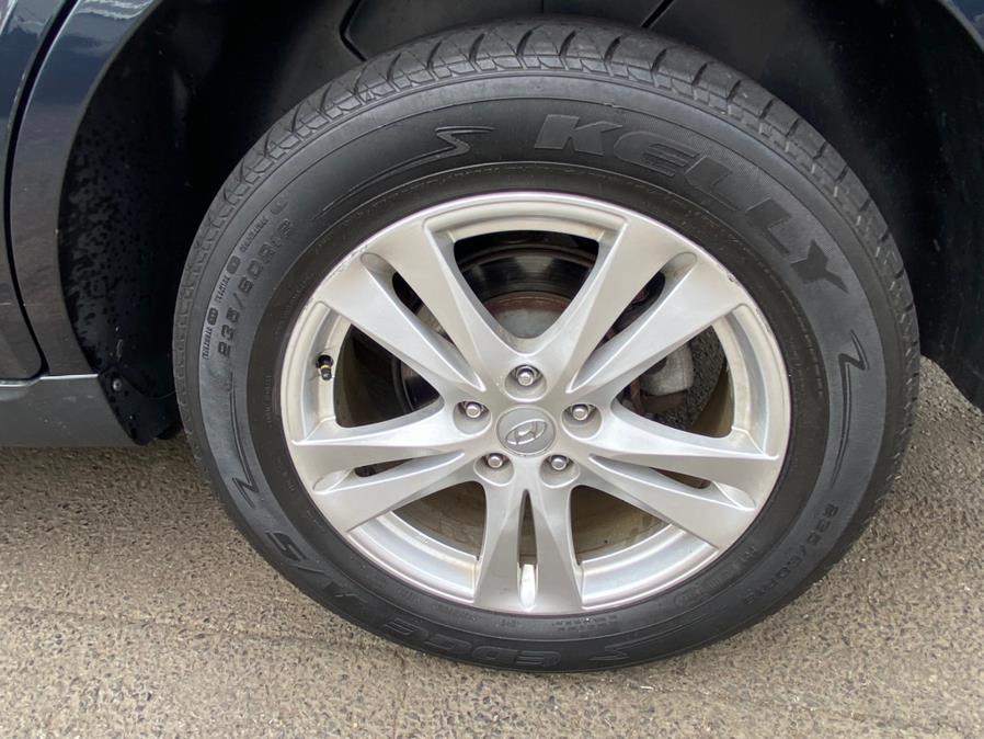 2011 Hyundai Santa Fe AWD 4dr V6 Auto Limited, available for sale in Bridgeport, Connecticut | CT Auto. Bridgeport, Connecticut 2011 Hyundai Santa Fe AWD 4dr V6 Auto Limited, available for sale in Bridgeport, Connecticut | CT Auto. Bridgeport, Connecticut