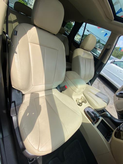 2011 Hyundai Santa Fe AWD 4dr V6 Auto Limited, available for sale in Bridgeport, Connecticut | CT Auto. Bridgeport, Connecticut 2011 Hyundai Santa Fe AWD 4dr V6 Auto Limited, available for sale in Bridgeport, Connecticut | CT Auto. Bridgeport, Connecticut