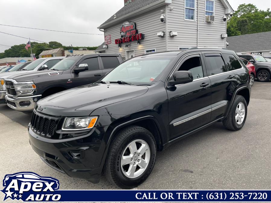 2012 Jeep Grand Cherokee 4WD 4dr Laredo, available for sale in Selden, New York | Apex Auto. Selden, New York