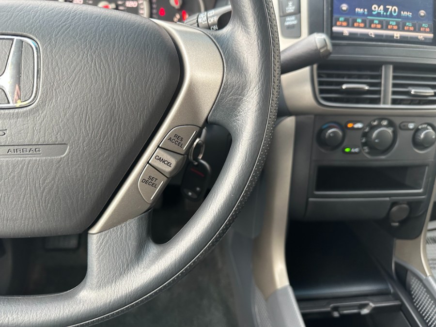 2006 Honda Pilot 4WD LX AT, available for sale in Paterson, New Jersey | DZ Automall. Paterson, New Jersey 2006 Honda Pilot 4WD LX AT, available for sale in Paterson, New Jersey | DZ Automall. Paterson, New Jersey