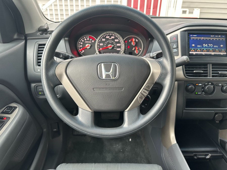 2006 Honda Pilot 4WD LX AT, available for sale in Paterson, New Jersey | DZ Automall. Paterson, New Jersey 2006 Honda Pilot 4WD LX AT, available for sale in Paterson, New Jersey | DZ Automall. Paterson, New Jersey