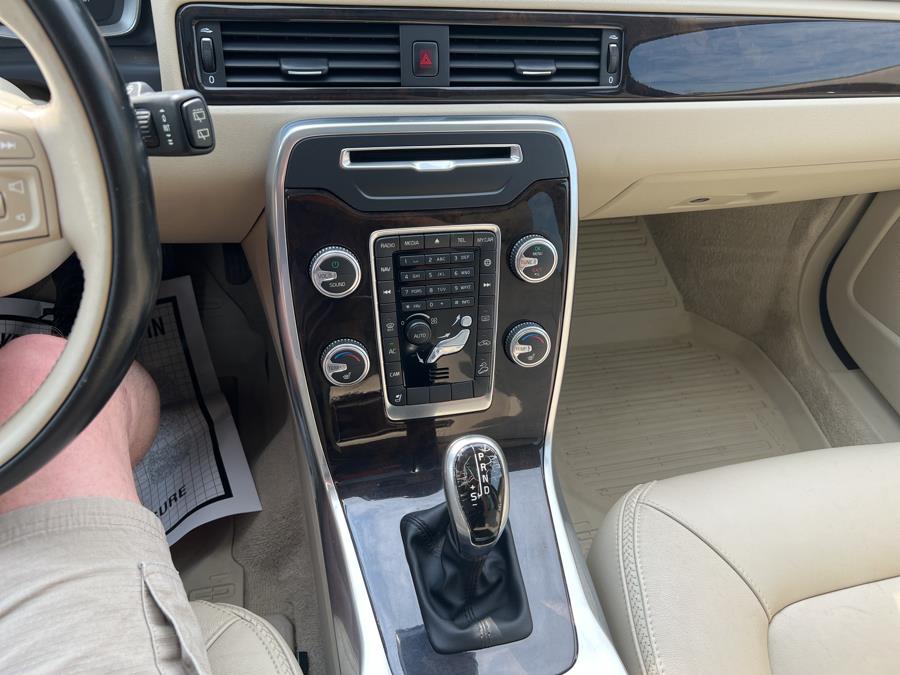 2016 Volvo XC70 AWD 4dr Wgn T5 Premier, available for sale in Bangor , Maine | Pray's Auto Sales . Bangor , Maine 2016 Volvo XC70 AWD 4dr Wgn T5 Premier, available for sale in Bangor , Maine | Pray's Auto Sales . Bangor , Maine
