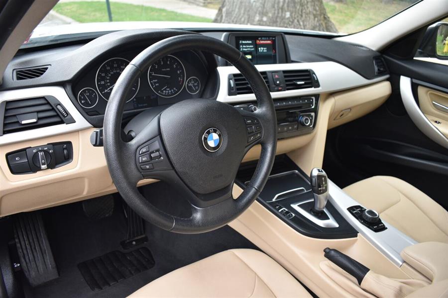 2018 BMW 3 Series 320i xDrive AWD 4dr Sedan, available for sale in Great Neck, New York | Camy Cars. Great Neck, New York 2018 BMW 3 Series 320i xDrive AWD 4dr Sedan, available for sale in Great Neck, New York | Camy Cars. Great Neck, New York
