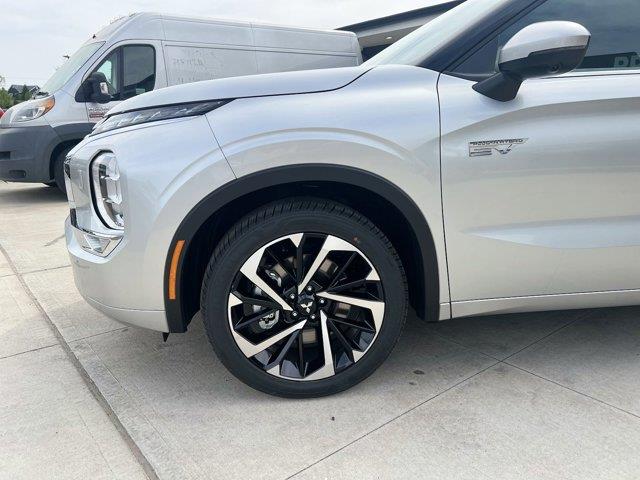 2023 Mitsubishi Outlander Phev PHEV SEL, available for sale in Great Neck, New York | Camy Cars. Great Neck, New York 2023 Mitsubishi Outlander Phev PHEV SEL, available for sale in Great Neck, New York | Camy Cars. Great Neck, New York