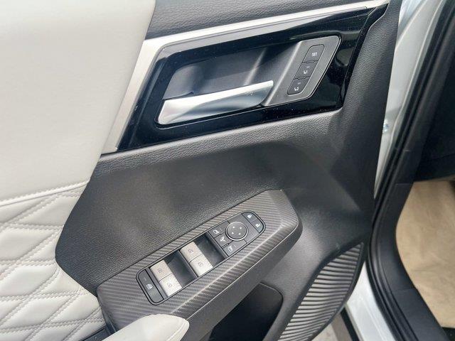 2023 Mitsubishi Outlander Phev PHEV SEL, available for sale in Great Neck, New York | Camy Cars. Great Neck, New York 2023 Mitsubishi Outlander Phev PHEV SEL, available for sale in Great Neck, New York | Camy Cars. Great Neck, New York
