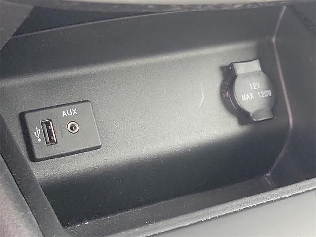 2016 Nissan Altima 2.5 SR, available for sale in Stratford, Connecticut | Wiz Leasing Inc. Stratford, Connecticut 2016 Nissan Altima 2.5 SR, available for sale in Stratford, Connecticut | Wiz Leasing Inc. Stratford, Connecticut