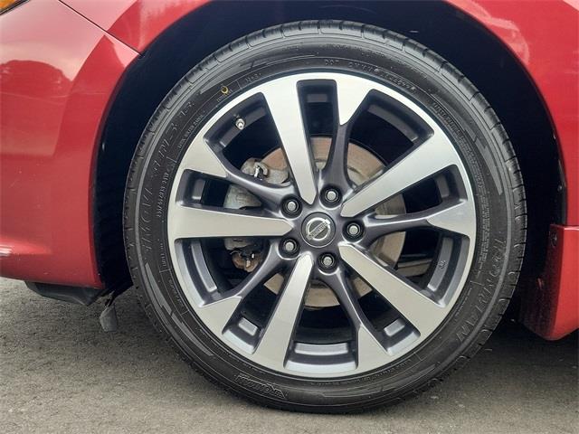 2016 Nissan Altima 2.5 SR, available for sale in Stratford, Connecticut | Wiz Leasing Inc. Stratford, Connecticut 2016 Nissan Altima 2.5 SR, available for sale in Stratford, Connecticut | Wiz Leasing Inc. Stratford, Connecticut
