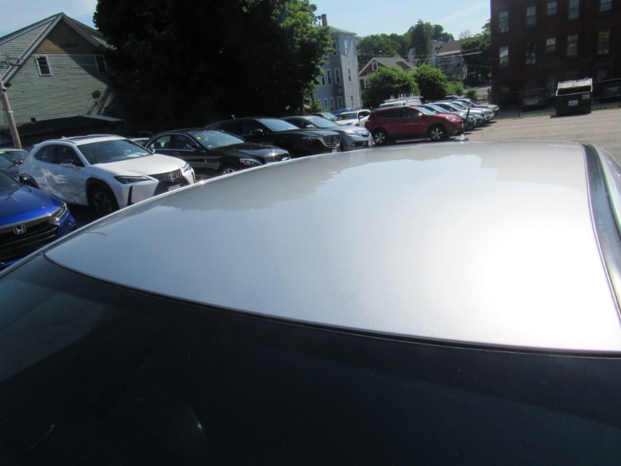 2015 Toyota Venza LE, available for sale in Worcester, Massachusetts | Hilario's Auto Sales Inc.. Worcester, Massachusetts 2015 Toyota Venza LE, available for sale in Worcester, Massachusetts | Hilario's Auto Sales Inc.. Worcester, Massachusetts