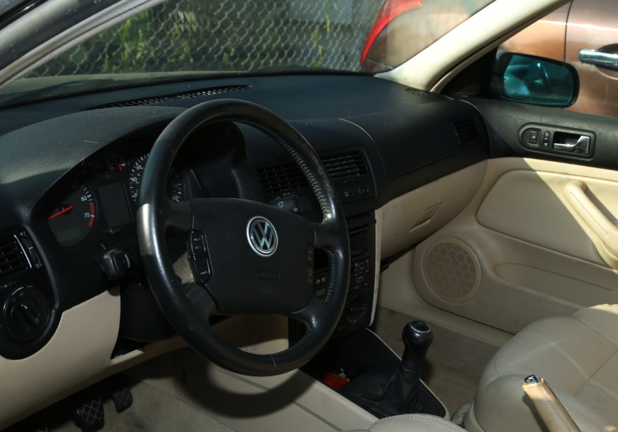 2001 Volkswagen Jetta 4dr Sdn GLS Auto, available for sale in West Babylon, New York | Boss Auto Sales. West Babylon, New York 2001 Volkswagen Jetta 4dr Sdn GLS Auto, available for sale in West Babylon, New York | Boss Auto Sales. West Babylon, New York