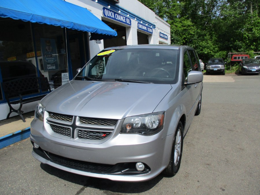 2014 Dodge Grand Caravan 4dr Wgn R/T, available for sale in Meriden, Connecticut | Cos Central Auto. Meriden, Connecticut 2014 Dodge Grand Caravan 4dr Wgn R/T, available for sale in Meriden, Connecticut | Cos Central Auto. Meriden, Connecticut