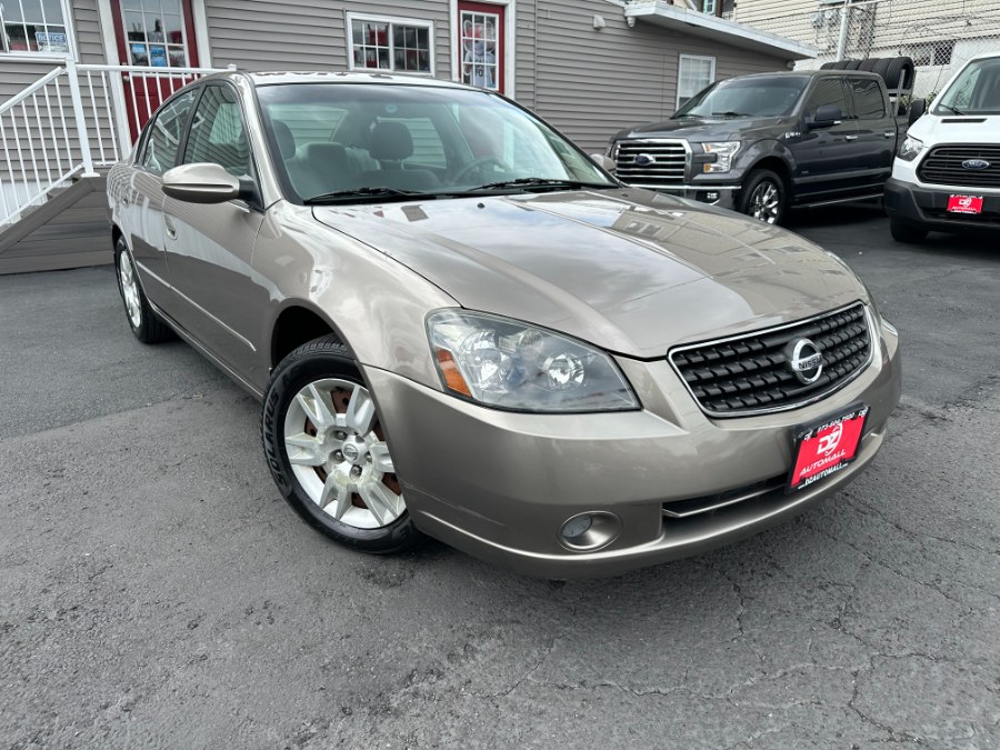 2005 Nissan Altima 4dr Sdn I4 Auto 2.5 S, available for sale in Paterson, New Jersey | DZ Automall. Paterson, New Jersey 2005 Nissan Altima 4dr Sdn I4 Auto 2.5 S, available for sale in Paterson, New Jersey | DZ Automall. Paterson, New Jersey