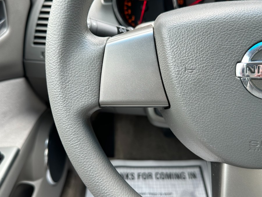 2005 Nissan Altima 4dr Sdn I4 Auto 2.5 S, available for sale in Paterson, New Jersey | DZ Automall. Paterson, New Jersey 2005 Nissan Altima 4dr Sdn I4 Auto 2.5 S, available for sale in Paterson, New Jersey | DZ Automall. Paterson, New Jersey