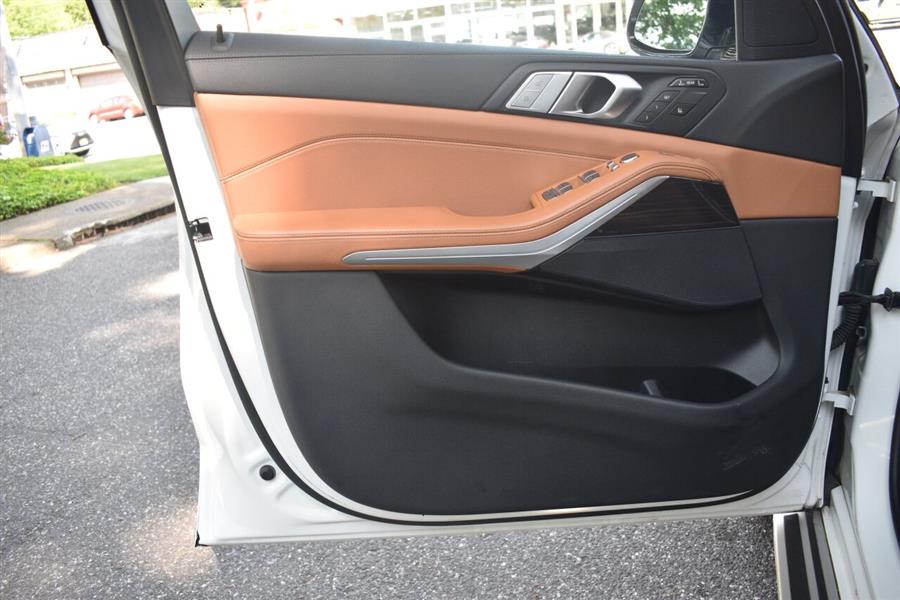 2021 BMW X7 xDrive40i AWD 4dr Sports Activity Vehicle, available for sale in Great Neck, New York | Camy Cars. Great Neck, New York 2021 BMW X7 xDrive40i AWD 4dr Sports Activity Vehicle, available for sale in Great Neck, New York | Camy Cars. Great Neck, New York