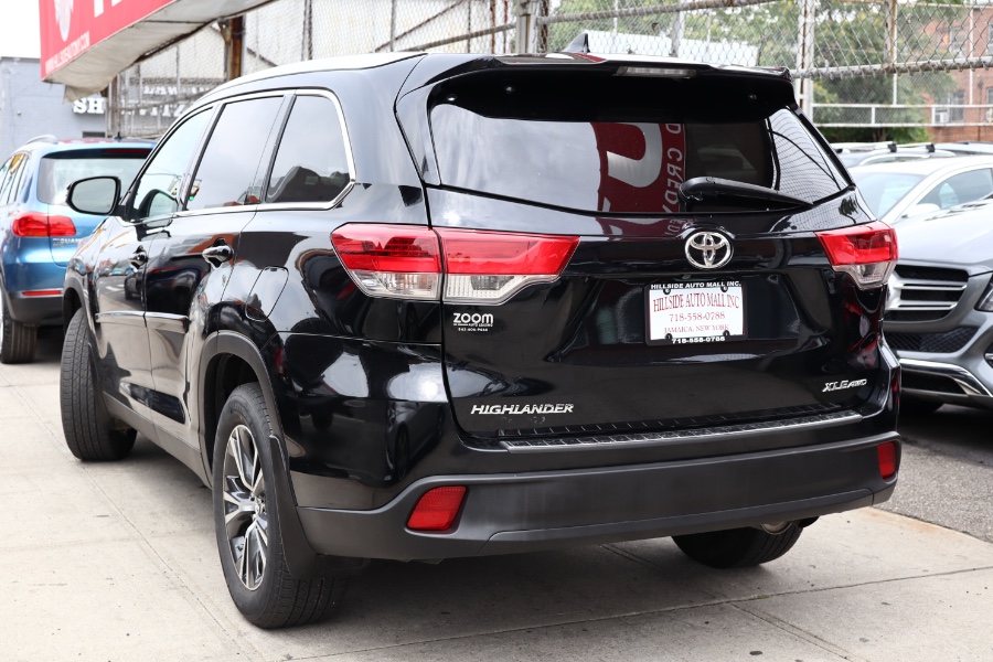 2019 Toyota Highlander XLE V6 AWD (Natl), available for sale in Jamaica, New York | Hillside Auto Mall Inc.. Jamaica, New York 2019 Toyota Highlander XLE V6 AWD (Natl), available for sale in Jamaica, New York | Hillside Auto Mall Inc.. Jamaica, New York