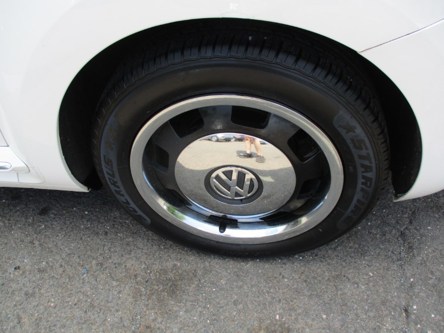 2012 Volkswagen Beetle 2dr Cpe Auto 2.5L PZEV, available for sale in Meriden, Connecticut | Cos Central Auto. Meriden, Connecticut 2012 Volkswagen Beetle 2dr Cpe Auto 2.5L PZEV, available for sale in Meriden, Connecticut | Cos Central Auto. Meriden, Connecticut