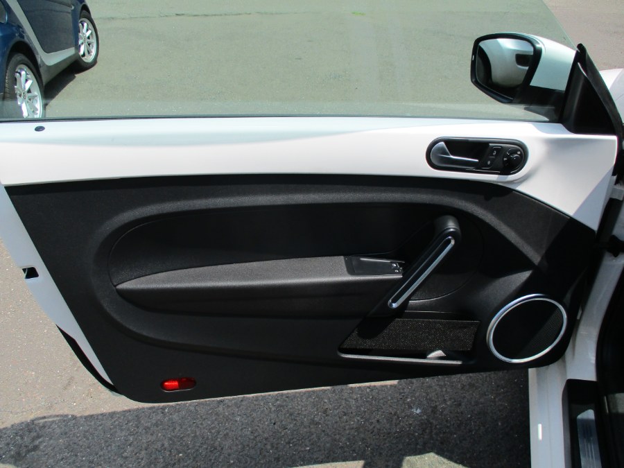 2012 Volkswagen Beetle 2dr Cpe Auto 2.5L PZEV, available for sale in Meriden, Connecticut | Cos Central Auto. Meriden, Connecticut 2012 Volkswagen Beetle 2dr Cpe Auto 2.5L PZEV, available for sale in Meriden, Connecticut | Cos Central Auto. Meriden, Connecticut