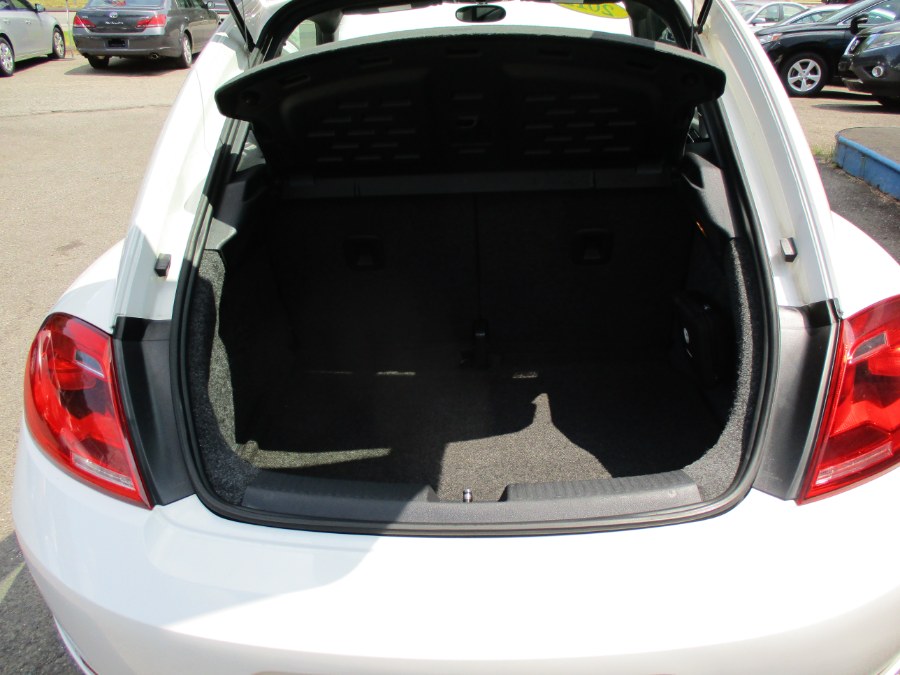 2012 Volkswagen Beetle 2dr Cpe Auto 2.5L PZEV, available for sale in Meriden, Connecticut | Cos Central Auto. Meriden, Connecticut 2012 Volkswagen Beetle 2dr Cpe Auto 2.5L PZEV, available for sale in Meriden, Connecticut | Cos Central Auto. Meriden, Connecticut