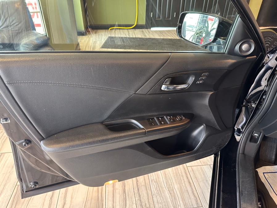 2014 Honda Accord Sedan 4dr V6 Auto EX-L, available for sale in West Hartford, Connecticut | AutoMax. West Hartford, Connecticut 2014 Honda Accord Sedan 4dr V6 Auto EX-L, available for sale in West Hartford, Connecticut | AutoMax. West Hartford, Connecticut