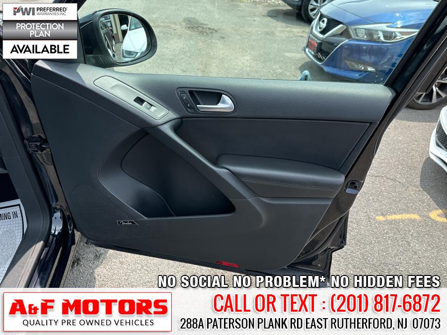 2015 Volkswagen Tiguan 4MOTION 4dr Auto SEL, available for sale in East Rutherford, New Jersey | A&F Motors LLC. East Rutherford, New Jersey 2015 Volkswagen Tiguan 4MOTION 4dr Auto SEL, available for sale in East Rutherford, New Jersey | A&F Motors LLC. East Rutherford, New Jersey