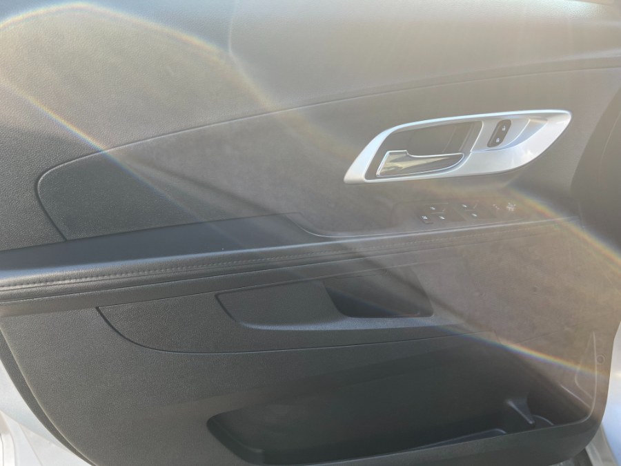 2016 Chevrolet Equinox AWD 4dr LS, available for sale in Bristol, Connecticut | Bristol Auto Center LLC. Bristol, Connecticut 2016 Chevrolet Equinox AWD 4dr LS, available for sale in Bristol, Connecticut | Bristol Auto Center LLC. Bristol, Connecticut