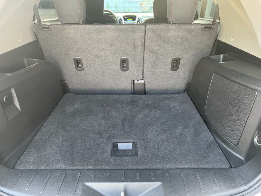2016 Chevrolet Equinox AWD 4dr LS, available for sale in Bristol, Connecticut | Bristol Auto Center LLC. Bristol, Connecticut 2016 Chevrolet Equinox AWD 4dr LS, available for sale in Bristol, Connecticut | Bristol Auto Center LLC. Bristol, Connecticut
