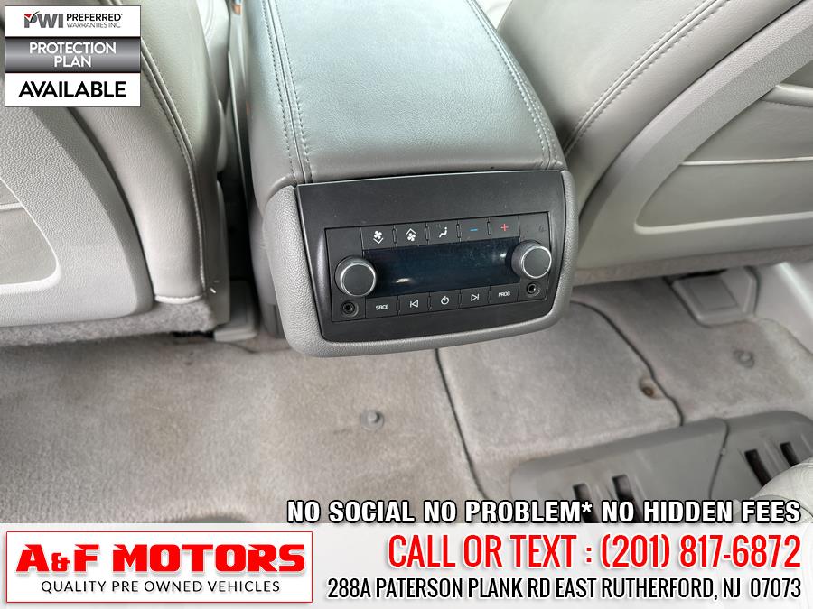 2008 Buick Enclave AWD 4dr CXL, available for sale in East Rutherford, New Jersey | A&F Motors LLC. East Rutherford, New Jersey 2008 Buick Enclave AWD 4dr CXL, available for sale in East Rutherford, New Jersey | A&F Motors LLC. East Rutherford, New Jersey