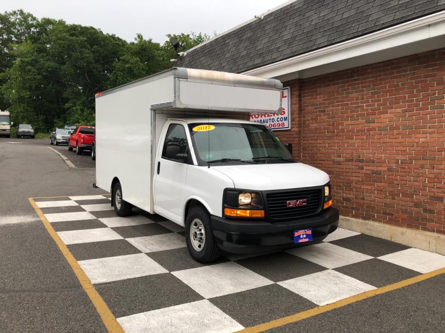 Used 2017 GMC Savana Comm Cutaway in Waterbury, Connecticut | National Auto Brokers, Inc.. Waterbury, Connecticut