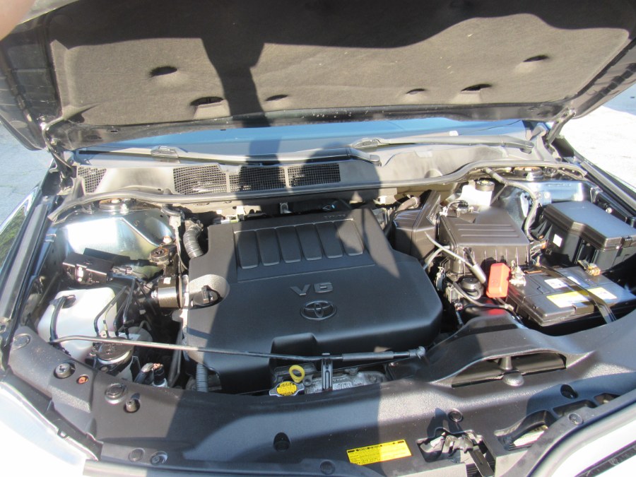 2013 Toyota Venza LE, available for sale in Worcester, Massachusetts | Hilario's Auto Sales Inc.. Worcester, Massachusetts 2013 Toyota Venza LE, available for sale in Worcester, Massachusetts | Hilario's Auto Sales Inc.. Worcester, Massachusetts