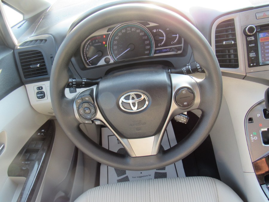 2013 Toyota Venza LE, available for sale in Worcester, Massachusetts | Hilario's Auto Sales Inc.. Worcester, Massachusetts 2013 Toyota Venza LE, available for sale in Worcester, Massachusetts | Hilario's Auto Sales Inc.. Worcester, Massachusetts