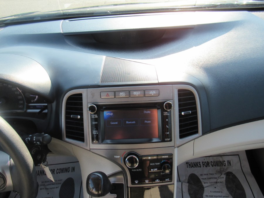 2013 Toyota Venza LE, available for sale in Worcester, Massachusetts | Hilario's Auto Sales Inc.. Worcester, Massachusetts 2013 Toyota Venza LE, available for sale in Worcester, Massachusetts | Hilario's Auto Sales Inc.. Worcester, Massachusetts