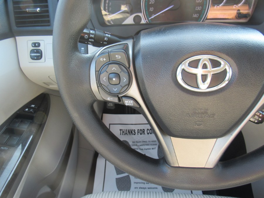 2013 Toyota Venza LE, available for sale in Worcester, Massachusetts | Hilario's Auto Sales Inc.. Worcester, Massachusetts 2013 Toyota Venza LE, available for sale in Worcester, Massachusetts | Hilario's Auto Sales Inc.. Worcester, Massachusetts