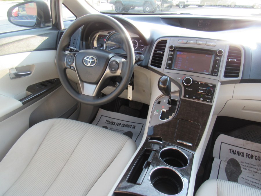 2013 Toyota Venza LE, available for sale in Worcester, Massachusetts | Hilario's Auto Sales Inc.. Worcester, Massachusetts 2013 Toyota Venza LE, available for sale in Worcester, Massachusetts | Hilario's Auto Sales Inc.. Worcester, Massachusetts