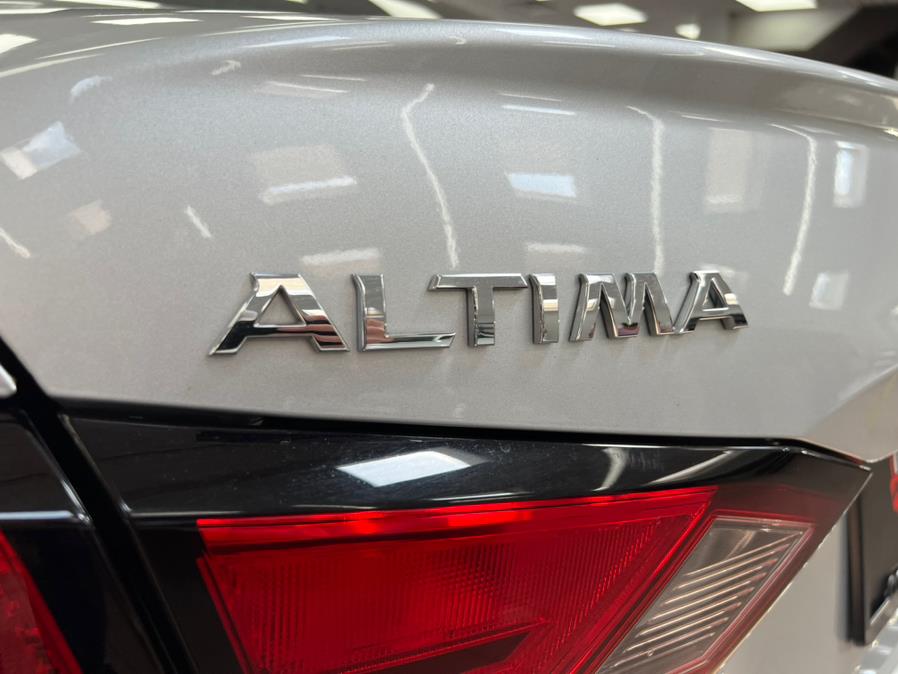 2019 Nissan Altima 2.5 SR AWD Sedan, available for sale in Massapequa Park, New York | Power Motors East. Massapequa Park, New York 2019 Nissan Altima 2.5 SR AWD Sedan, available for sale in Massapequa Park, New York | Power Motors East. Massapequa Park, New York