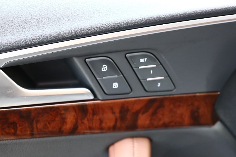 2019 Audi A4 Premium Plus 45 TFSI quattro, available for sale in Jamaica, New York | Hillside Auto Mall Inc.. Jamaica, New York 2019 Audi A4 Premium Plus 45 TFSI quattro, available for sale in Jamaica, New York | Hillside Auto Mall Inc.. Jamaica, New York