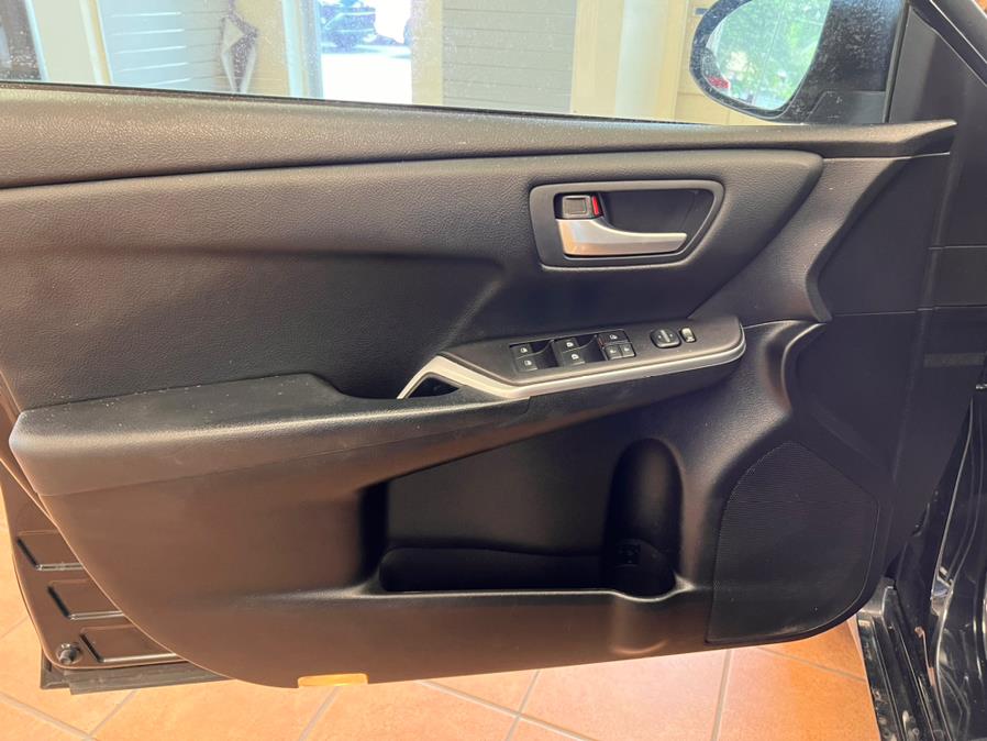 2016 Toyota Camry 4dr Sdn I4 Auto SE (Natl), available for sale in Suffern, New York | Rockland Motor Sport. Suffern, New York 2016 Toyota Camry 4dr Sdn I4 Auto SE (Natl), available for sale in Suffern, New York | Rockland Motor Sport. Suffern, New York