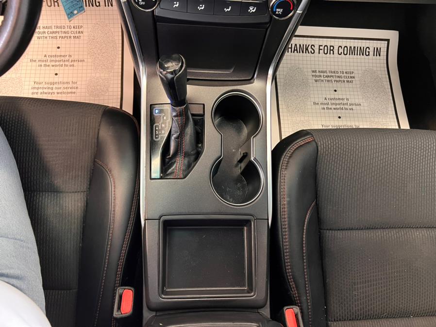 2016 Toyota Camry 4dr Sdn I4 Auto SE (Natl), available for sale in Suffern, New York | Rockland Motor Sport. Suffern, New York 2016 Toyota Camry 4dr Sdn I4 Auto SE (Natl), available for sale in Suffern, New York | Rockland Motor Sport. Suffern, New York