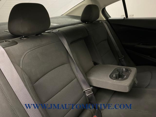 2017 Chevrolet Cruze 4dr Sdn 1.4L LT w/1SD, available for sale in Naugatuck, Connecticut | J&M Automotive Sls&Svc LLC. Naugatuck, Connecticut 2017 Chevrolet Cruze 4dr Sdn 1.4L LT w/1SD, available for sale in Naugatuck, Connecticut | J&M Automotive Sls&Svc LLC. Naugatuck, Connecticut