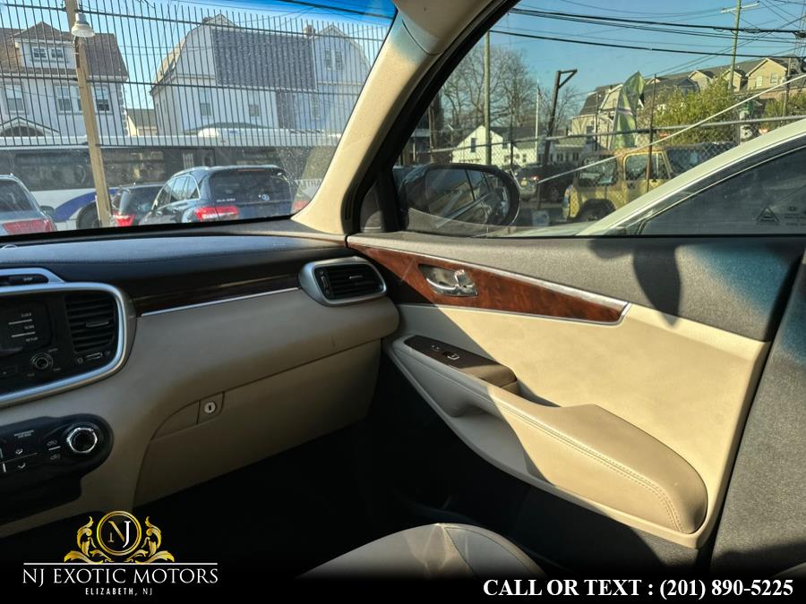 2017 Kia Sorento LX FWD, available for sale in Elizabeth, New Jersey | NJ Exotic Motors. Elizabeth, New Jersey 2017 Kia Sorento LX FWD, available for sale in Elizabeth, New Jersey | NJ Exotic Motors. Elizabeth, New Jersey